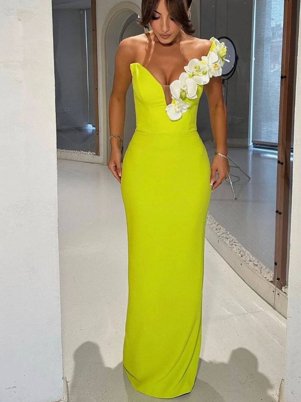 Stunning 3D Orchid Applique Floral One-Shoulder Bodycon Maxi Dress